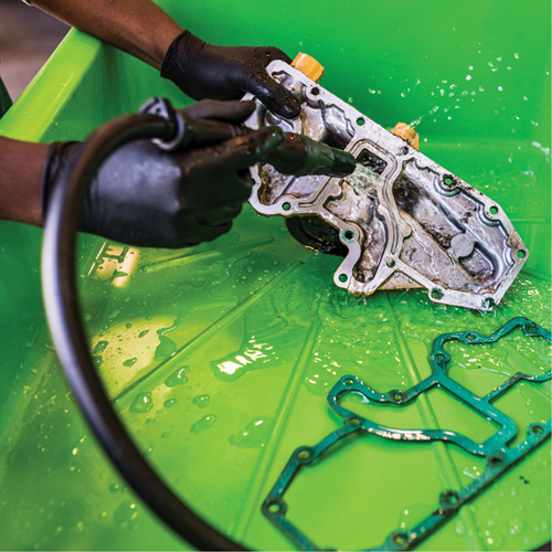 Nettoyant et d&eacute;graissant naturel CB 100 ALU, Bouteille &agrave; g&acirc;chette Par Equipment