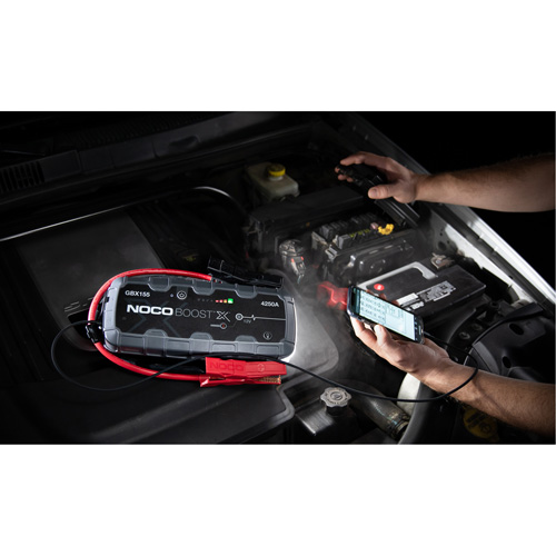 GBX155 Boost&reg; X Jump Starter Par Equipment