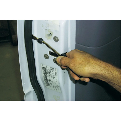 Extracteur d'attaches en plastique Par Equipment