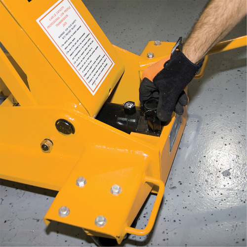 Yellow Jackit Transmission Jack, 2.2 Ton(s) Lifting Capacity Par Equipment