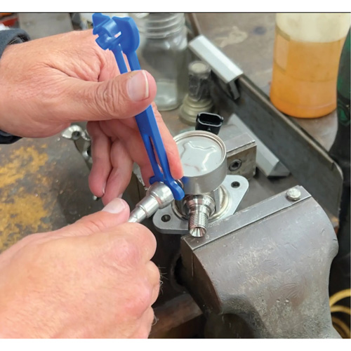 Outil de d&eacute;connexion de conduite de carburant &agrave; profil bas de 5/16 po et 3/8 po pour Ford Par Equipment