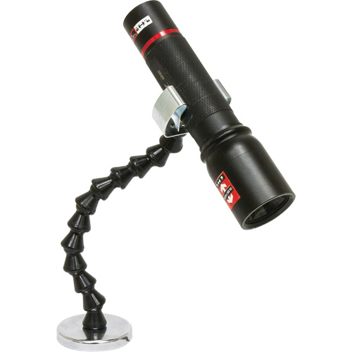 Support magn&eacute;tique flexible pour lampe de poche Par Equipment