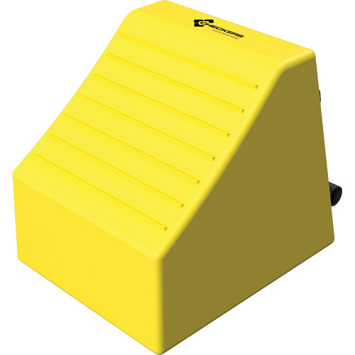 Cale de roue ultra-robuste pour l'exploitation mini&egrave;re Checkers Safety, PEHD, Jaune, 14-1/2" la x 17-1/2" p x 16" h Par Equipment