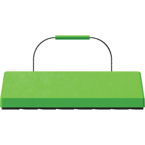 Cale de roue pour avion Checkers Safety SafeRay avec poign&eacute;e &agrave; c&acirc;ble & patin en caoutchouc, Ur&eacute;thane, Vert fluorescent, 24" la x 8" p x 6" h Par Equipment