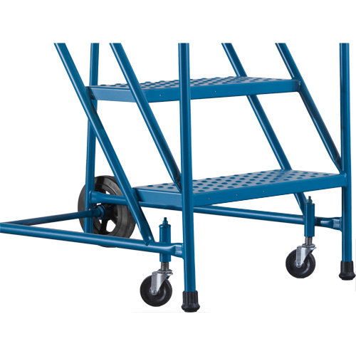 CSA-Certified Rolling Step Ladder, 5 Steps, 22" Step Width, 46" Platform Height, Steel Par Equipment