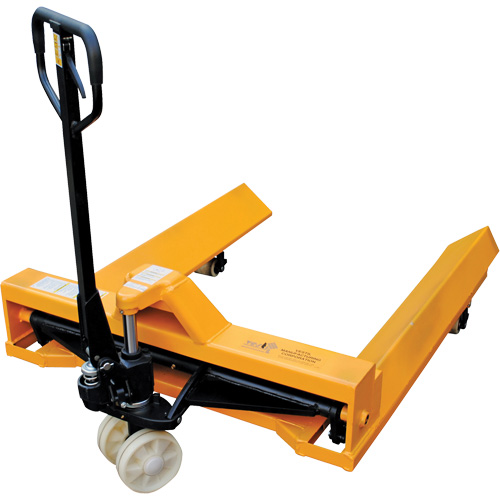 Transpalette pour mat&eacute;riaux en rouleaux, Acier, 48" lo x 7,5" la, Capacit&eacute; 4000 lb Par Equipment