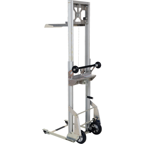 Appareil de levage portatif en aluminium, M&eacute;canisme Pompe au pied, Capacit&eacute; de 200 lb, Levage max de 61" Par Equipment