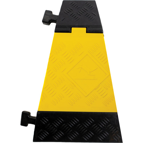 Protecteur de c&acirc;ble tourne-&agrave;-droite robuste Powerhouse, 3 canaux, 12" lo x 19,75" la x 3" h Par Equipment