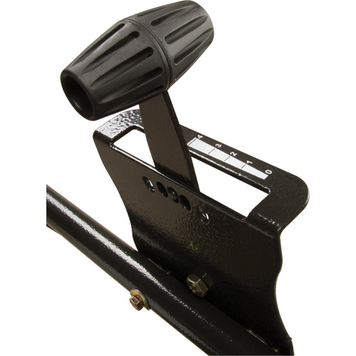 Broadcast Spreader with Stainless Steel Hardware, 15000 sq. ft., 70 lbs. capacity Par Equipment