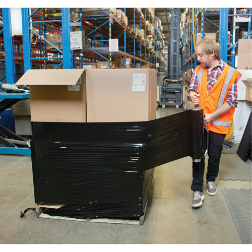 Stretch Wrap, 0.8 Gauge (20.3 micrometers), 15" x 1500', Opaque Black Par Equipment