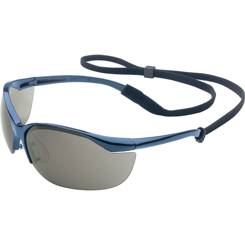 Lunettes de s&eacute;curit&eacute; Uvex Vapor, Lentille Grise/fum&eacute;e, Anti-&eacute;gratignures, ANSI Z87+/R&eacute;pond ou surpasse la norme CSA Z94.3 Par Equipment