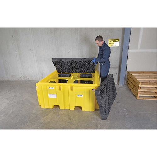 GRV Spill Pallet Plus sans drain, Capacit&eacute; de d&eacute;versement 365 gal. US, 62" x 62" x 28" Par Equipment