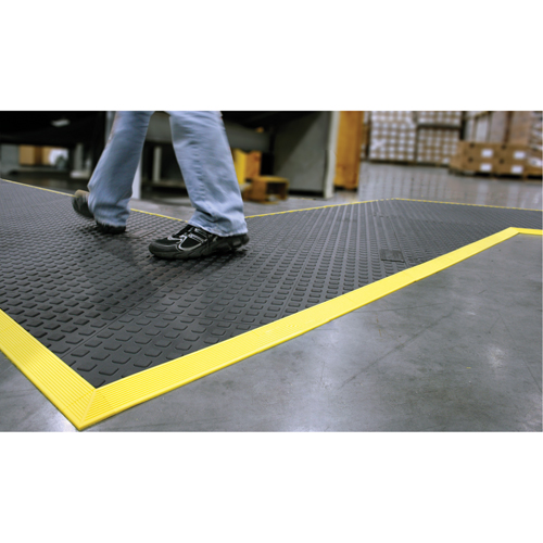 Rejuvenator Connect No. 502 Matting, Polyurethane, 3' W x 3' L, 5/8" Thick, Black Par Equipment