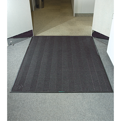 Waterhog&reg; Eco Elite Matting, Wiper/Scraper, 3' x 20' x 3/8", Grey Ash Par Equipment