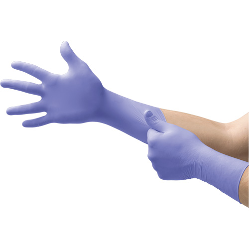 Gants Supreno EC, Petit, Nitrile, 5,5-mil, Sans poudre, Mauve, Classe 2 Par Equipment