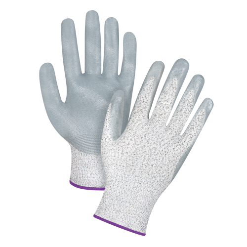 Gants haute performance r&eacute;sistants &agrave; la coupe, Taille 6/T-petit, Calibre 13, Rev&ecirc;tement Nitrile, Enveloppe en PEHP, ANSI/ISEA 105 niveau 4/EN 388 niveau 5 Par Equipment