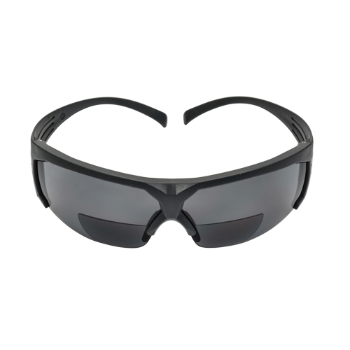 Lunettes de s&eacute;curit&eacute; de s&eacute;rie 600 SecureFit avec verres de lecture, Antibu&eacute;e, Grise/fum&eacute;e, Dioptrie 1,5 Par Equipment