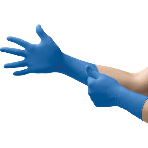 Gants dexamen m&eacute;dical Microflex SafeGrip SG-375, Petit, Latex, 11 mils, Sans poudre, Bleu, Classe 2 Par Equipment