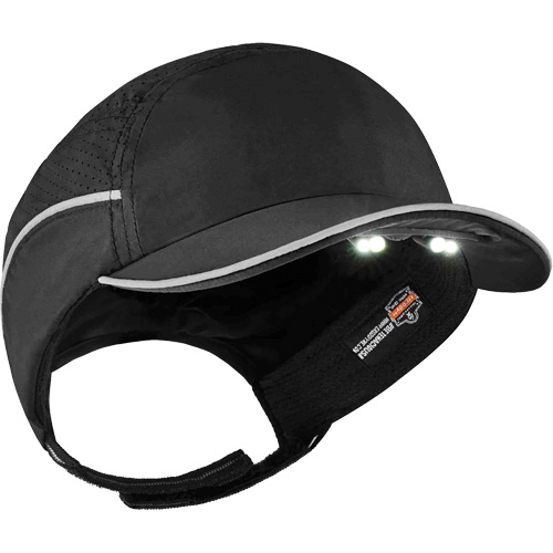 Casque antichocs l&eacute;ger avec lampe DEL 8965 Skullerz, Noir Par Equipment