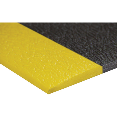 Tapis antifatigue Airsoft, Rugueux, 3' x 5' x 3/8", Noir/Jaune, &eacute;ponge en PVC Par Equipment