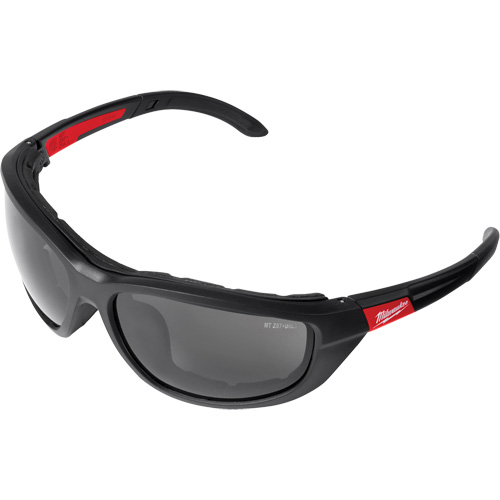 Lunettes de s&eacute;curit&eacute; performantes avec joint, Lentille Noir, Polaris&eacute;, R&eacute;pond ou surpasse la norme CSA Z94.3 Par Equipment