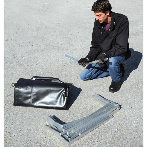 Conteneur flexible pour r&eacute;servoir de carburant avec drain Ultra-275 Containment Sump, 102" lo x 48" la, 400 gal. US Capacit&eacute; Par Equipment