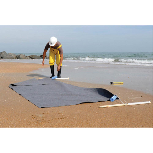 Ultra-Oil Blanket&reg; Kit, Hazmat/Oil Only/Universal, 120" x 60", 8.3 US gal. Absorbancy Par Equipment