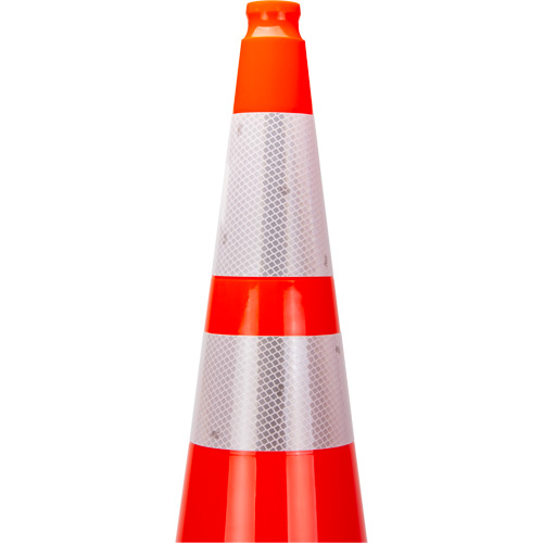 C&ocirc;ne de signalisation de premi&egrave;re qualit&eacute;, 36", Orange, Bande(s) r&eacute;fl&eacute;chissante(s) 4" & 6" Par Equipment