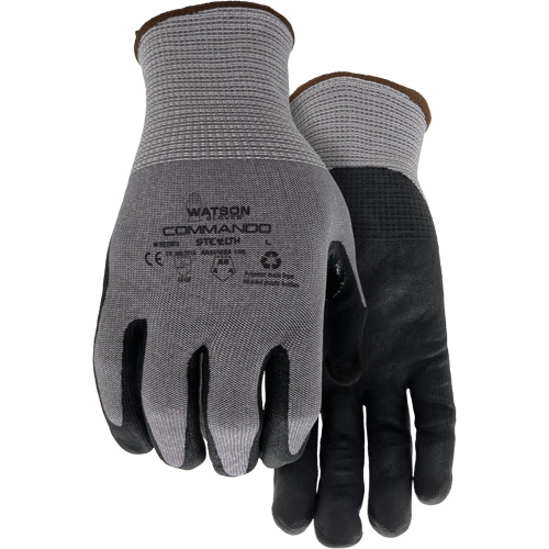 Gants r&eacute;sistant &agrave; la coupe 338 Commando, Taille Petit, Calibre 18, Rev&ecirc;tement Mousse de nitrile, Enveloppe en PEHP/Polyester/Spandex/Acier inoxydable, ASTM ANSI niveau A8/EN 388 niveau F Par Equipment