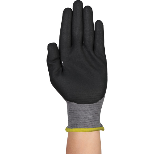 Gants r&eacute;sistants &agrave; la coupe HYFLEX 11-584, Taille 6/T-petit, Calibre 21, Rev&ecirc;tement Mousse de nitrile, Enveloppe en PEHP/Intercept, ASTM ANSI niveau A6/EN 388 niveau F Par Equipment