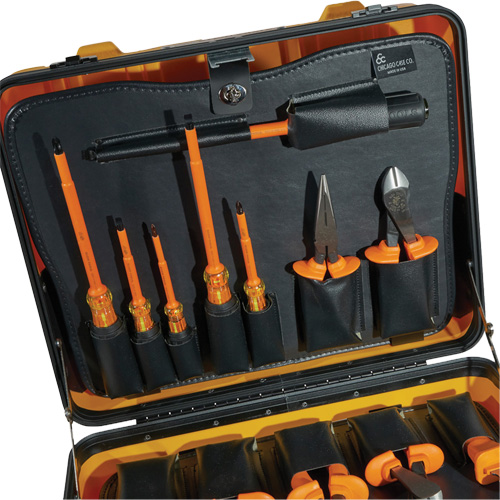 Ensembles d'outils isol&eacute;s d'usage g&eacute;n&eacute;ral, 13 M Par Equipment