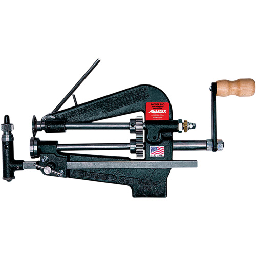 Coupeur de joints rotatif M3, 22" Diam&egrave;tre de la coupe, 1/4" Profondeur de la coupe Par Equipment