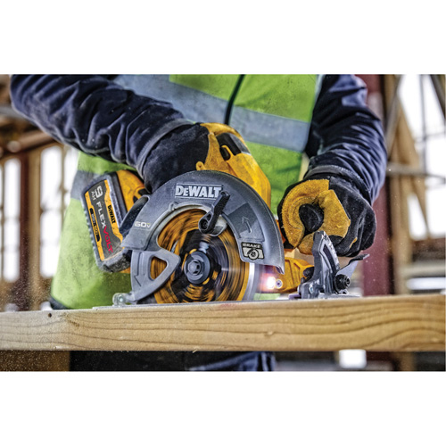 FlexVolt&reg; Max Brushless Circular Saw with Electric Brake Kit, 7-1/4", 60 V Par Equipment