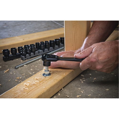 Ensemble d'outils pour m&eacute;canicien, 25 Mcx, Prise de 3/8" Par Equipment