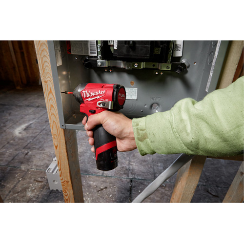 M12 Fuel Hex Impact Driver Kit, 1/4", 1500 in-lbs Max. Torque, 12 V, Lithium-Ion Par Equipment