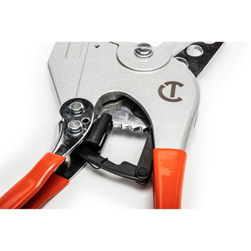 Ratcheting PVC Pipe Cutter with Dipped Grips, 1/4"- 2-3/8" Capacity Par Equipment