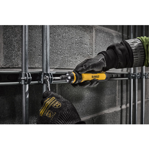 14-Piece Cordless Screwdriver Set with FLEXDRIVE Control, 4 V, 44 in-lbs/5 Nm Max. Torque Par Equipment