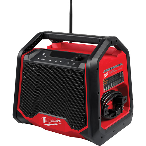 M18 Bluetooth&reg; Jobsite Radio & Charger, Lithium-Ion, 18 V Par Equipment