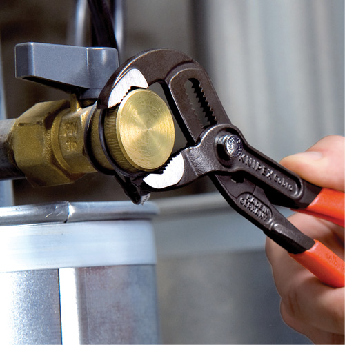 Cobra&reg; Water Pump Pliers, 7-1/4" Par Equipment