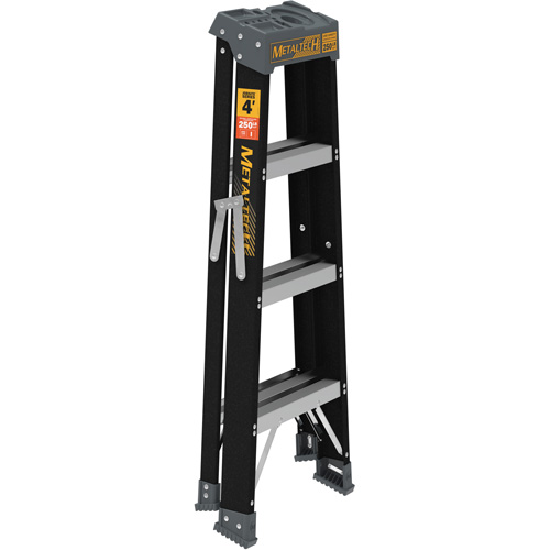 Step Ladder, 4', Fibreglass, 250 lbs. Capacity, Type 1 Par Equipment