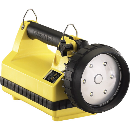 Lantern E-Flood LiteBox, DEL, 615 lumens, 8 hres de fonctionnement, piles Rechargeable, Compris Par Equipment