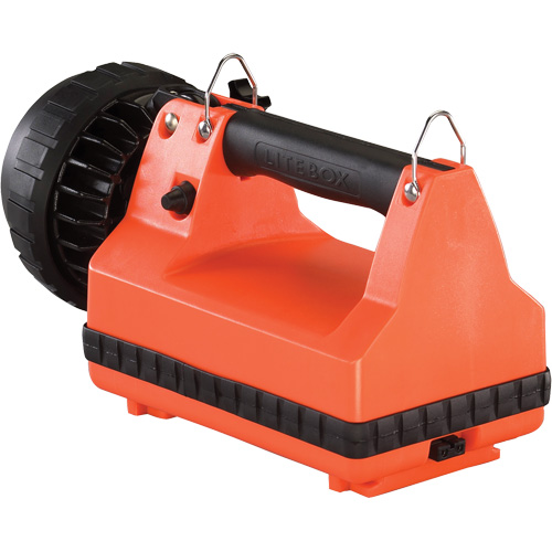 Lanterne avec syst&egrave;me de montage pour v&eacute;hicule E-Spot LiteBox, DEL, 540 lumens, 7 hres de fonctionnement, piles Rechargeable, Compris Par Equipment