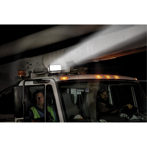 Projecteur orientable polyvalent &agrave; t&eacute;l&eacute;commande, DEL, 4250 lumens Par Equipment