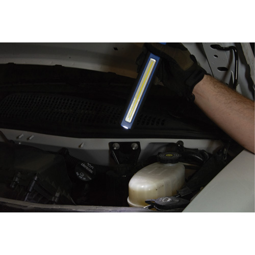 Lumi&egrave;re &eacute;troite, Crochet, Rechargeable, 500 lumens Par Equipment