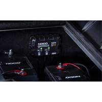 Chargeur de batterie embarqu&eacute; &agrave; 2 sorties de 10 amp&egrave;res Gen5X2 Genius Par Equipment