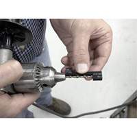 Gabarit de perçage de collecteur pour GM 4,8 L; 5,3 L et 6 L Par Equipment