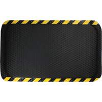 Tapis Hog Heaven, Losange, 3' x 5' x 5/8", Noir/Jaune, Nitrile Par Equipment