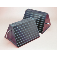 Wheel Chock, 9" x 8" x 6", Black Par Equipment
