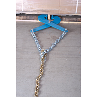 Pallet Puller, 16 lbs. Weight, 7" Jaw Opening, 5000 lbs. Pulling Capacity, 3" Jaw Height KH863 | Par Equipment