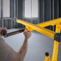 Appareils de levage pour panneaux de cloisons s&egrave;ches Par Equipment